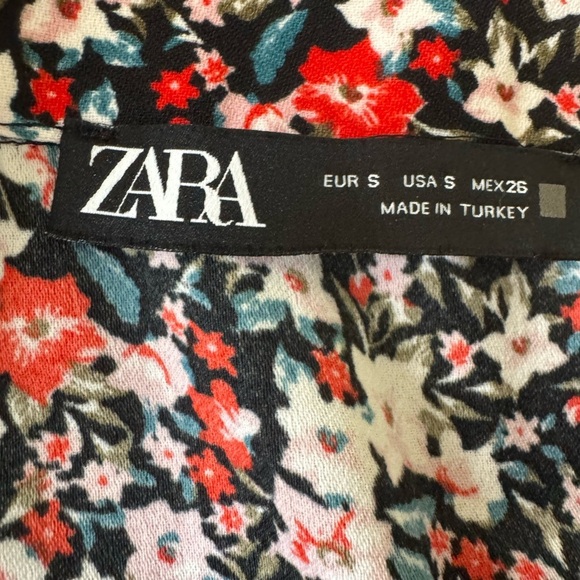 Zara Ditsy Floral Mini Built-In Mini Skirt Flounce Micro Floral size Small - Picture 5 of 5